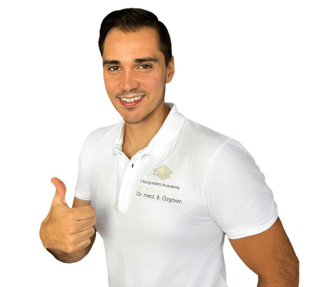 Portrait of Dr. Bünyamin Oezgoeren, specialist in aesthetic medicine